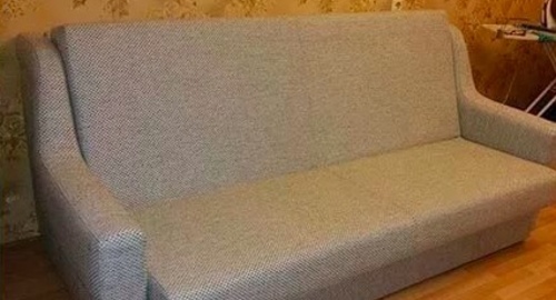 Перетяжка дивана. Сосенский